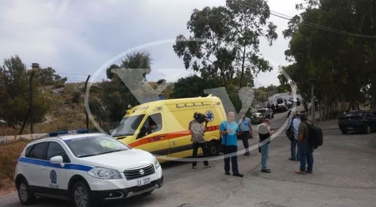 Στο σημείο ασθενοφόρο του ΕΚΑΒ