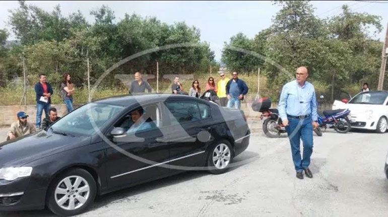 Στο σημείο έφτασε ο δήμαρχος Χανίων Τάσος Βάμβουκας