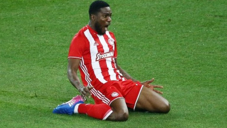 Ιντέγε: «Δύσκολη η απόφασή μου να φύγω από τον Ολυμπιακό»