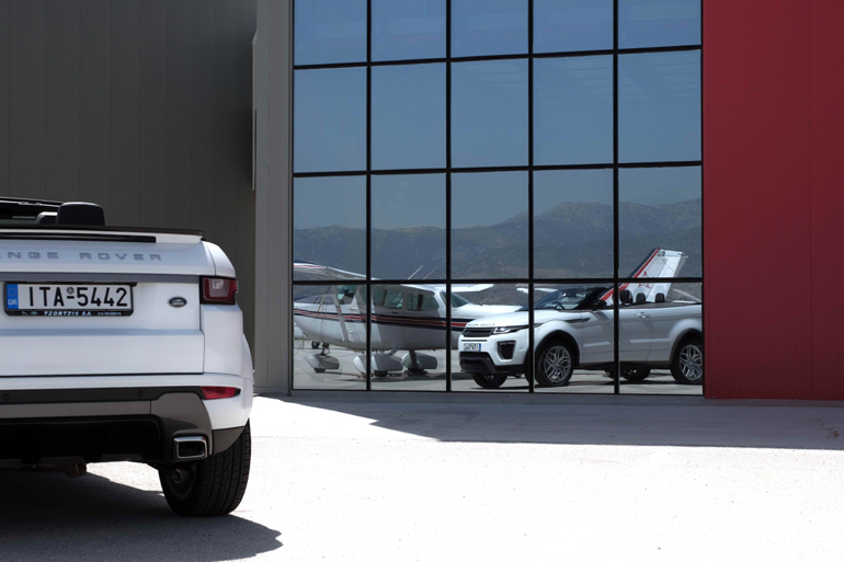 Μήπως τα βλέπω... διπλά ή έχω θαμπωθεί από την ομορφιά του;