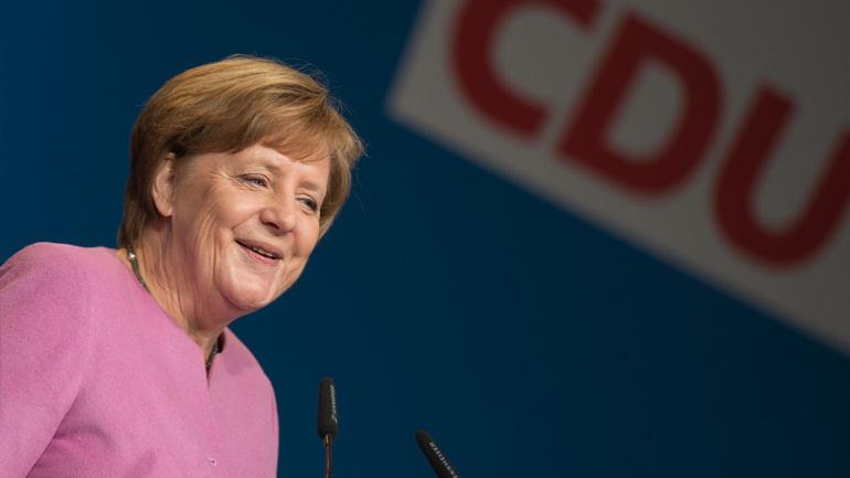 Διαφορετικά οράματα για την Ευρώπη έχουν Μακρόν και Μέρκελ