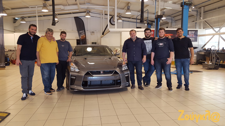 Από αριστερά: Πάνος, Σεραφειμ, Χρήστος, Ανδρέας, Χρήστος, Γιώργος και Γιώργος. Όλοι με το επίθετο Κεχαγιάς! Το χαμόγελο τα λέει όλα...