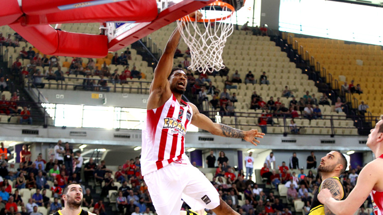 Πρώτη νίκη για τον Ολυμπιακό, 84-54 τον Άρη