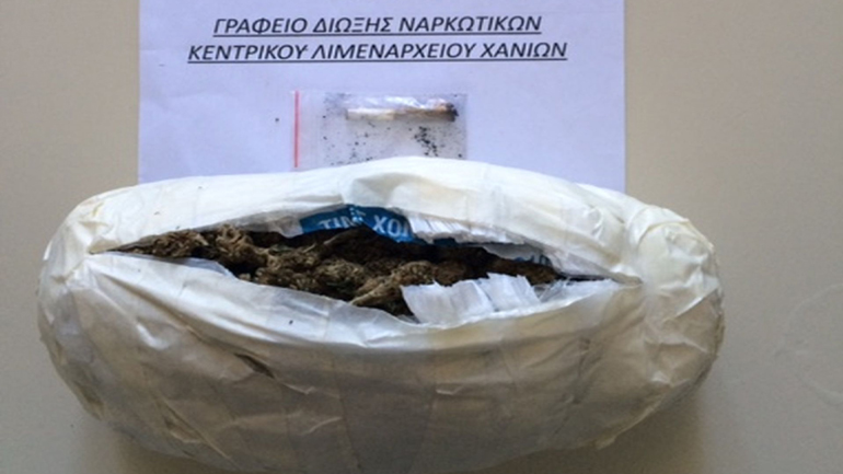 Συλλήψεις εμπόρων ναρκωτικών στα Χανιά και τον Πειραιά