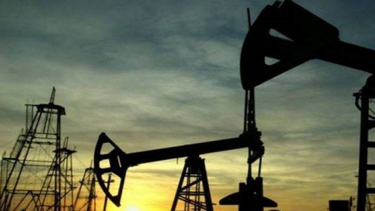 Αυξήθηκαν οι τιμές του πετρελαίου λόγω της μείωσης των αμερικανικών αποθεμάτων αργού