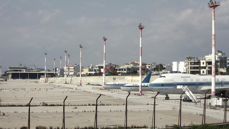 Τορπιλίζουν την επένδυση στο Ελληνικό