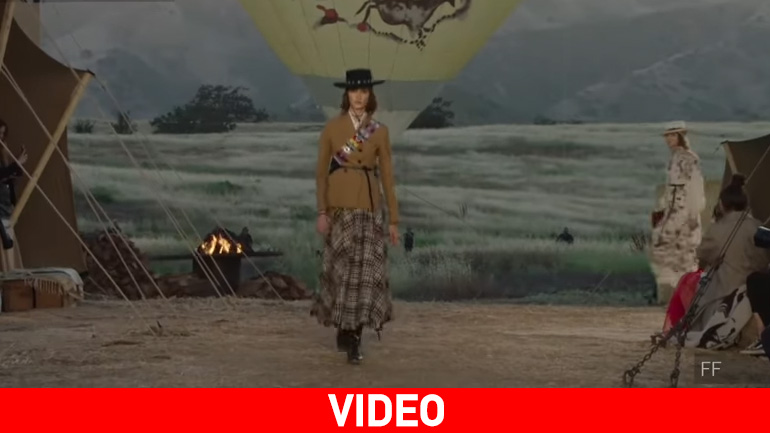 Dior: Ντεφιλέ στους λόφους του Λος Άντζελες