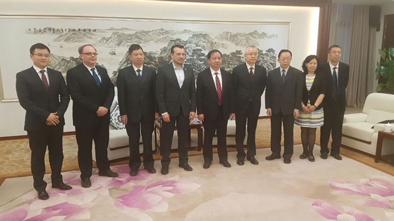 Παππάς: Στρατηγική επιλογή της Ελλάδας, η συνεργασία με κινεζικές εταιρείες τεχνολογίας