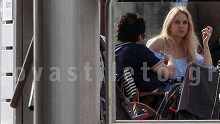 Μαρί Κυριακού: Χαλαρές στιγμές δίπλα στο κύμα