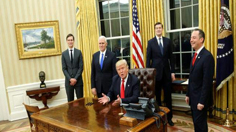 Ο εκπρόσωπος του Τραμπ δεν απαντά στο εάν συνομιλίες στο Οβάλ Γραφείο καταγράφονται