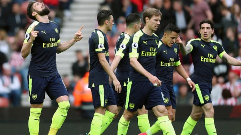 Κυνηγά το Champions League η Άρσεναλ, 4-1 τη Στόουκ