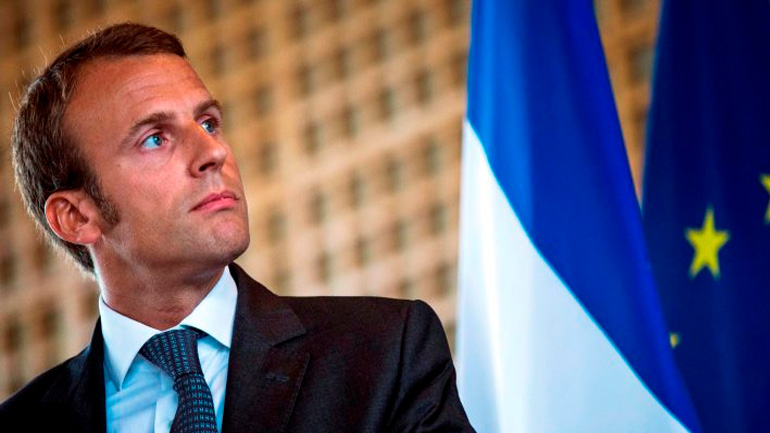 Γκουλάρ προς Γερμανούς: Μην επικρίνετε τον Μακρόν πριν τον ακούσετε