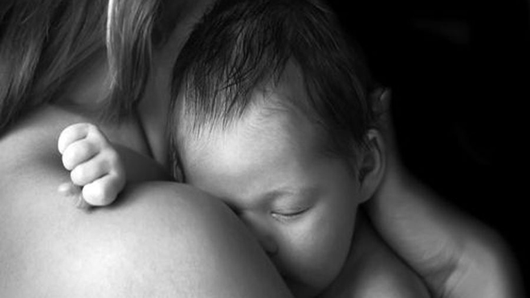 Διήμερο εκδηλώσεων (27-28/5) για τον μητρικό θηλασμό στο Αριστοτέλειο Πανεπιστήμιο