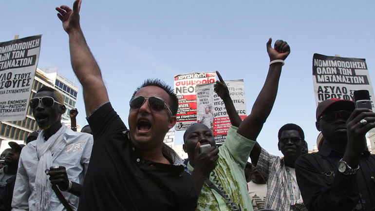 Ένταση σε πορεία μεταναστών εργατών στον Ασπρόπυργο