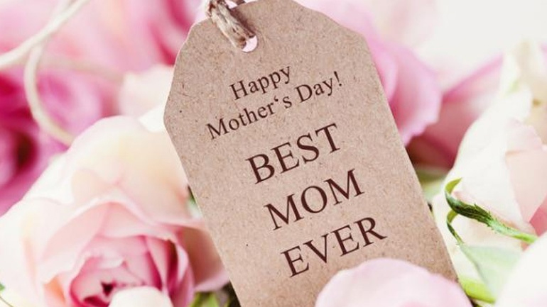 Η Google τιμά τη Γιορτή της Μητέρας