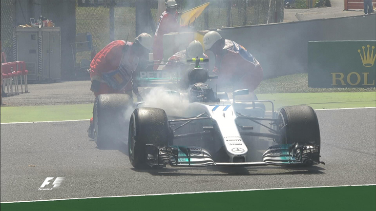 Από σπασμένο κινητήρα εγκατέλειψε ο Bottas και ενώ  βρισκόταν στην 3η θέση