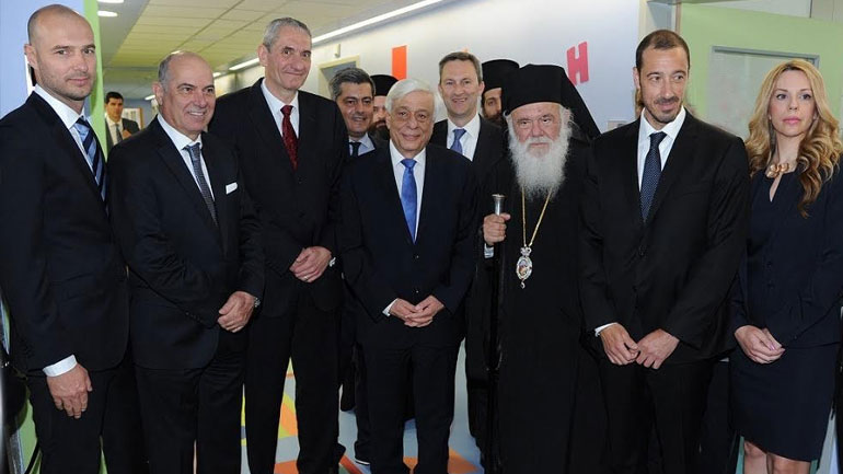 Chief Customer Officer ΟΠΑΠ κ. Πετρ Ματεγιόφσκι, Αντιπρόεδρος ΟΠΑΠ κ. Σπύρος Φωκάς, Εκτελεστικός Πρόεδρος ΟΠΑΠ κ. Καμίλ Ζίγκλερ, Επικεφαλής Εταιρικών Υποθέσεων ΟΠΑΠ κ. Οδυσσέας Χριστοφόρου, Πρόεδρος της Δημοκρατίας κ. Προκόπιος Παυλόπουλος, Διευθύνων Σύμβουλος ΟΠΑΠ κ. Ντάμιαν Κόουπ, Αρχιεπίσκοπος Αθηνών και Πάσης Ελλάδος Ιερώνυμος Β’, Κοινός Διοικητής των Διασυνδεομένων Νοσοκομείων Παίδων κ. Εμμανουήλ Παπασάββας, Αναπληρώτρια Διοικήτρια του Νοσοκομείου Παίδων «Η Αγία Σοφία» κα. Άννα Ζωηρού 