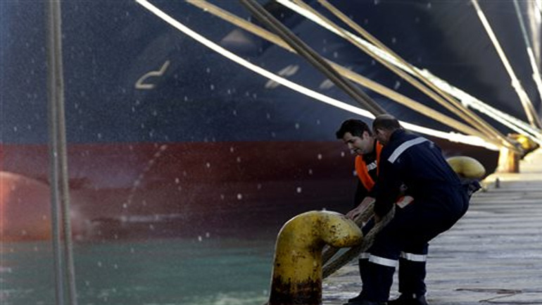 Δεμένα έως την Παρασκευή τα πλοία στα λιμάνια