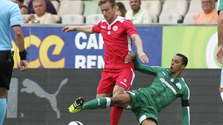 Πλατανιάς: Ανανεώνουν Βάντερσον, Καρυπίδης και Μενδρινός