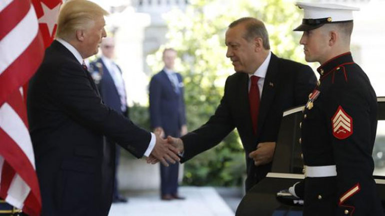 Συμφώνησαν ότι διαφωνούν Τραμπ και Ερντογάν – δεν εκδίδεται ο Γκιουλέν, συνεχίζεται η στήριξη στους Κούρδους