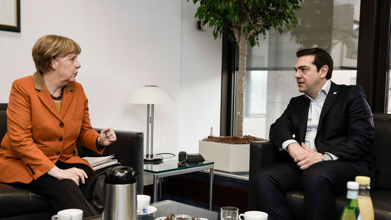 Αναγκαία και εφικτή η εξεύρεση λύσης για το χρέος στο Eurogroup