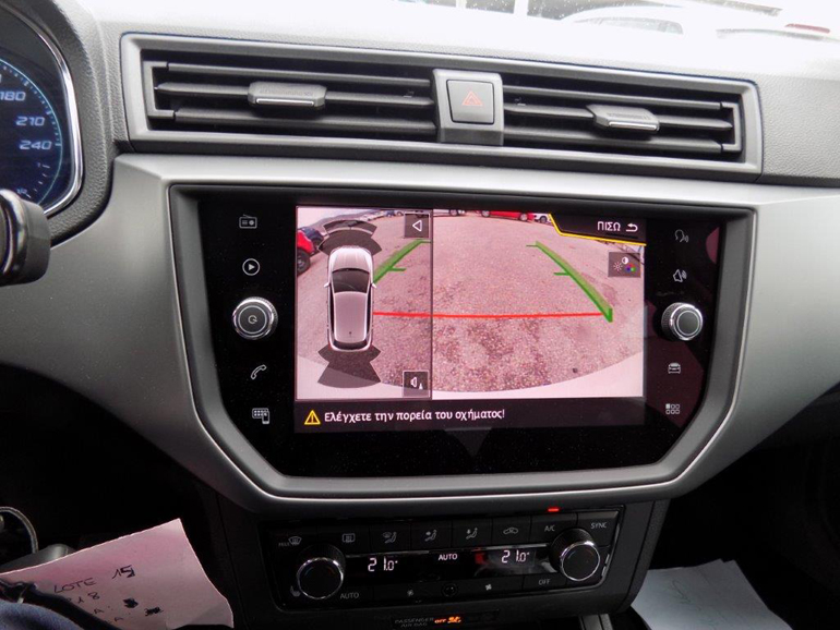 Η οθόνη στην κεντρική κονσόλα ξεχωρίζει στο νέο Ibiza