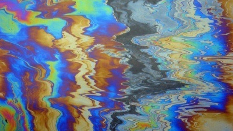 Θαλάσσια ρύπανση στο Αίγιο