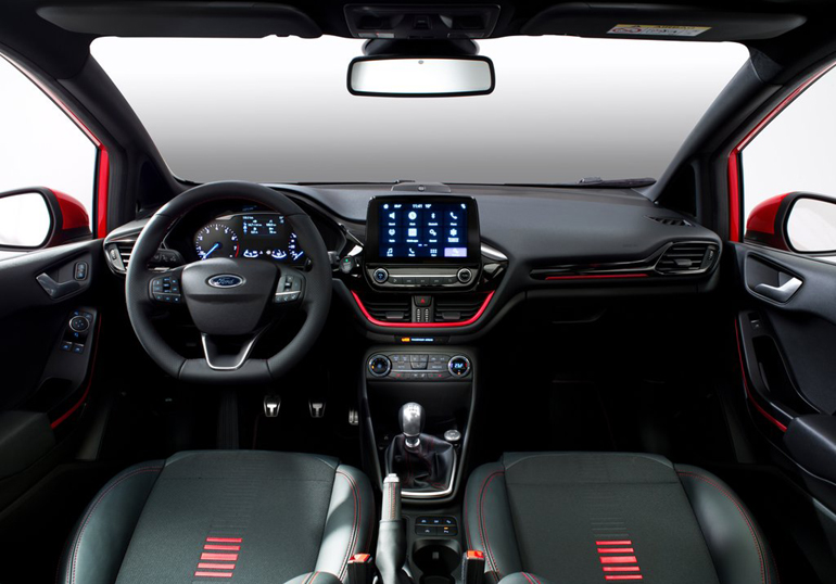 Τελείως... αλλαγμένο το εσωτερικό του Ford Fiesta