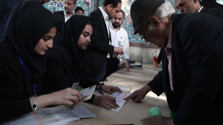 Ιράν: Ξεπέρασαν τα 40 εκατομμύρια οι πολίτες που ψήφισαν στις προεδρικές εκλογές