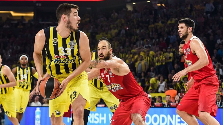 Ο Σπανούλης σε θέση άμυνας