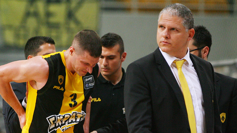 Μανωλόπουλος: «Δεν αντέχει κριτική το παιχνίδι»