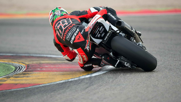 Στα SBK επέστρεψε «με το ζόρι» το 2016, παίρνοντας την πέμπτη θέση στην τελική κατάταξη