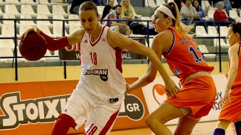 Μπάσκετ: «Έδεσε» Καλτσίδου ο Ολυμπιακός