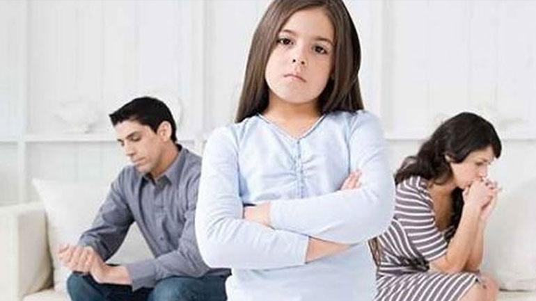 Πώς θα μιλήσετε στο παιδί για το διαζύγιο