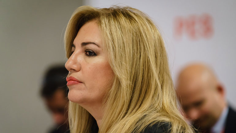 Γεννηματά: Έκαναν τη χώρα παιχνιδάκι στα χέρια των δανειστών