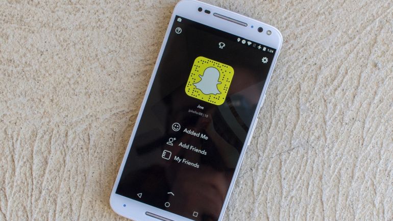 Snapchat: Πλέον επιτρέπει να κάνετε κοινές ιστορίες με φίλους