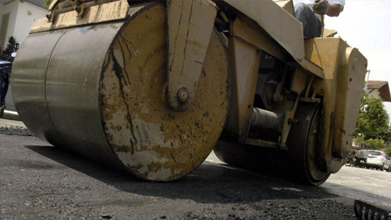 Eργασίες στην Περιφερειακή Οδό Θεσσαλονίκης