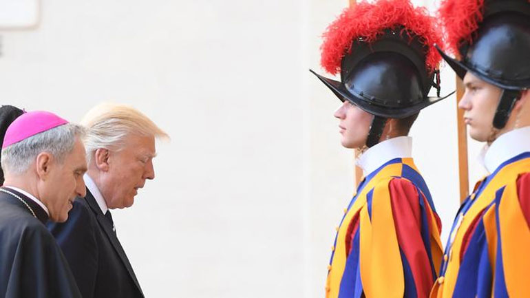 Η υποδοχή Ντόναλντ Τραμπ στο Βατικανό