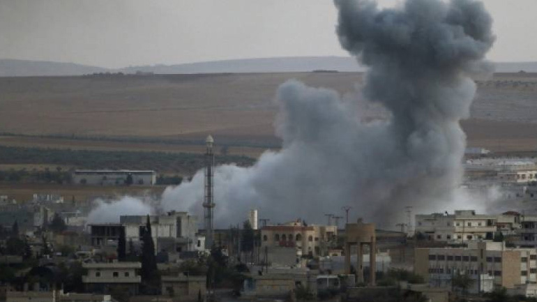 Νεκροί άμαχοι σε επιδρομές του διεθνούς συνασπισμού κοντά στη Ράκα