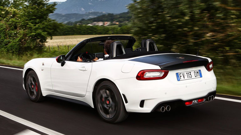 Eξάτμιση Record Monza, αμορτισέρ της Bilstein και φρένα με την υπογραφή της Brembo 