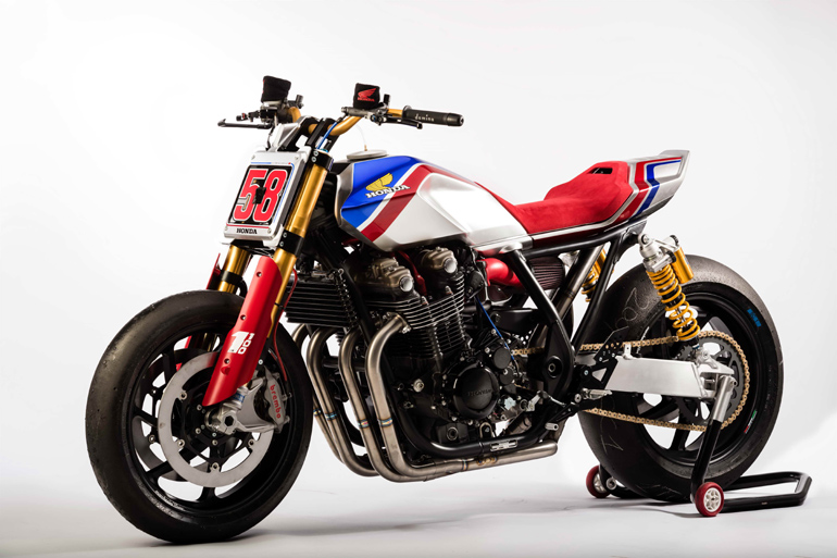 Το CB 1100 TR είναι βγαλμένο από τους αγώνες Flat Track και προορίζεται για χρήση αποκλειστικά σε πίστα