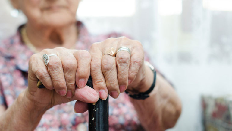 Πάτρα: Νέα απάτη σε βάρος ηλικιωμένης