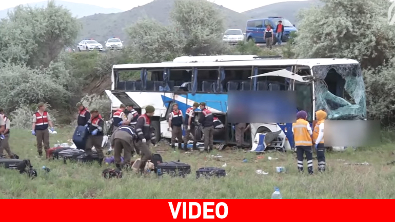 Τουρκία: Τουλάχιστον οκτώ νεκροί και 34 τραυματίες από ανατροπή λεωφορείου