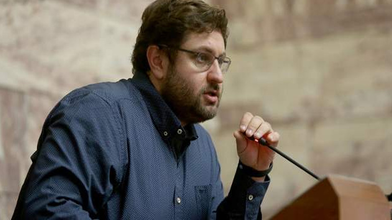 Ζαχαριάδης: Η Τρόικα γράφει τα νομοσχέδια