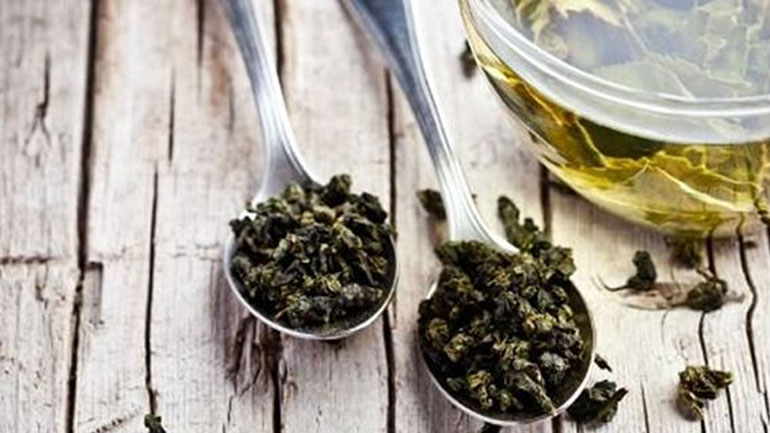 Μάσκα προσώπου με πράσινο τσάι και πες αντίο στην ακμή!