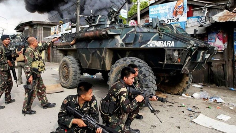 Φιλιππίνες : Στους 95 οι νεκροί από τις εξαήμερες πολεμικές συγκρούσεις
