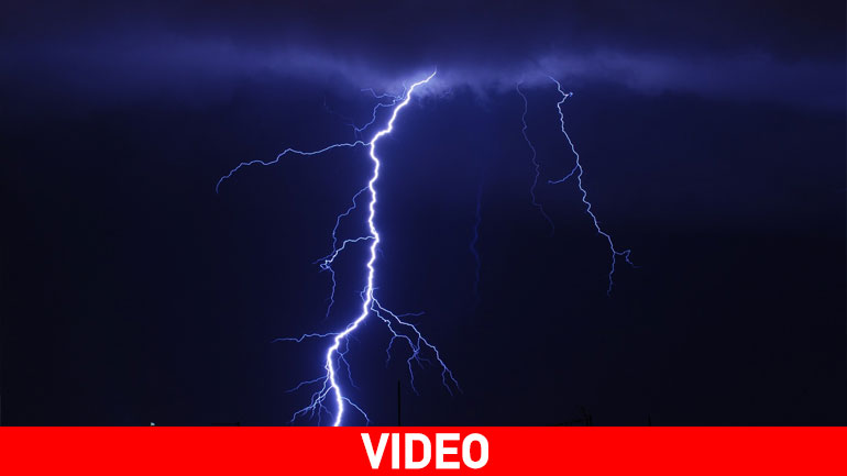 Έκρηξη σε σπίτι στην Πάτρα μετά από πτώση κεραυνού