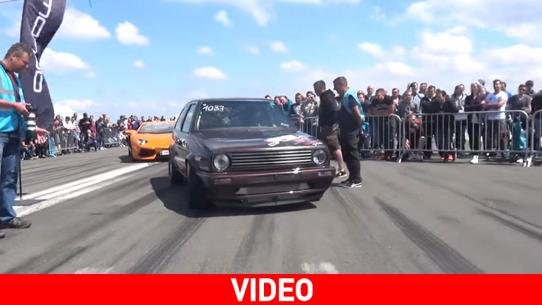 VW Golf του 1992 τα «ρίχνει» σε Lamborghini Aventador!