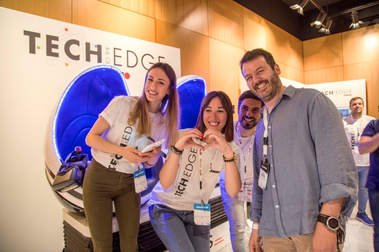 Πλαίσιο Computers και Tech to the Edge