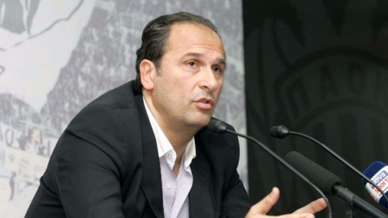 «Θα χαρώ πάρα πολύ αν ο κ. Σαββίδης ξέρει το όνομα του νέου προπονητή μας»